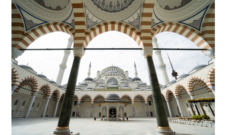 Grand Camlica Mosque